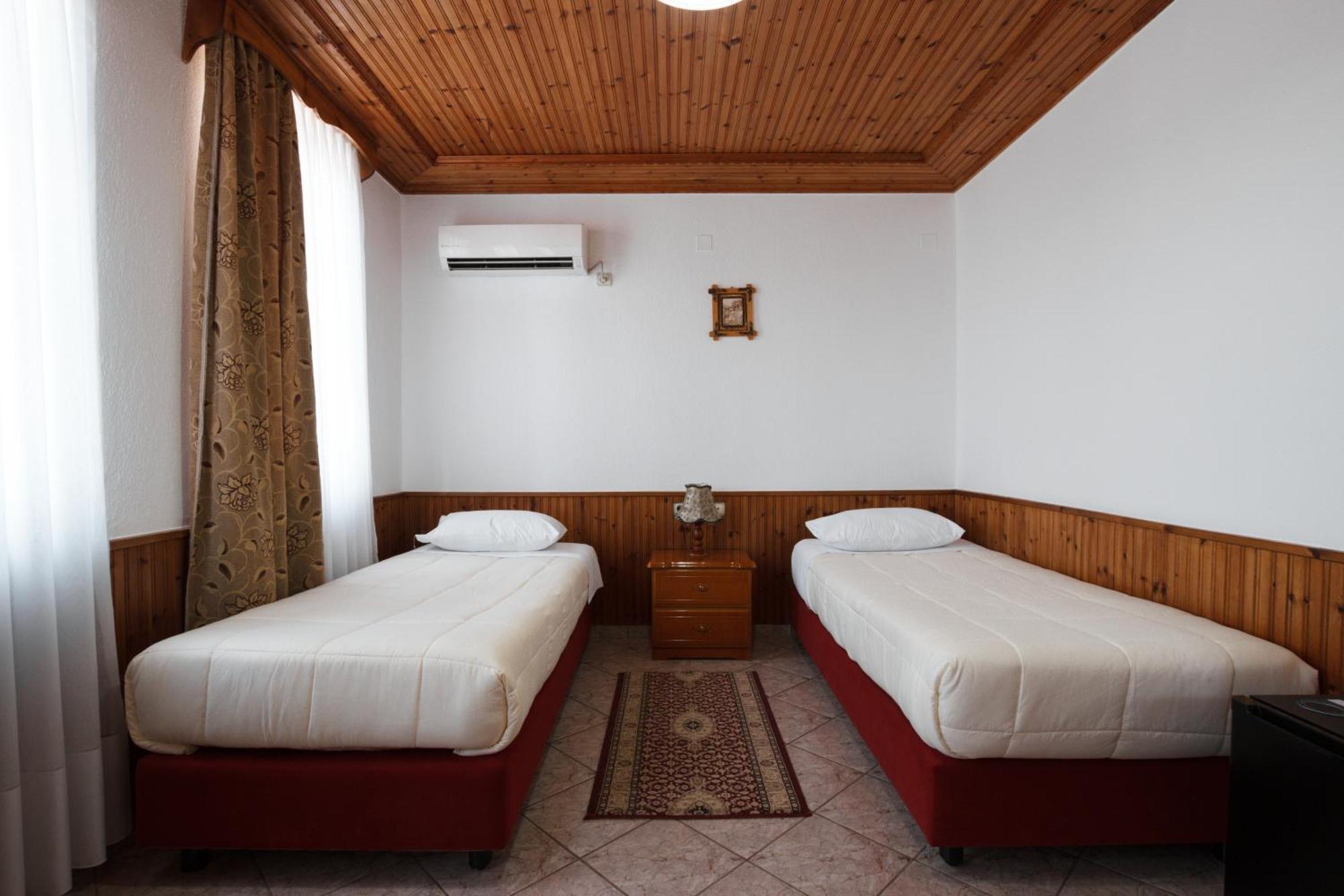 Hotel Kalemi Gjirokastër Exterior foto