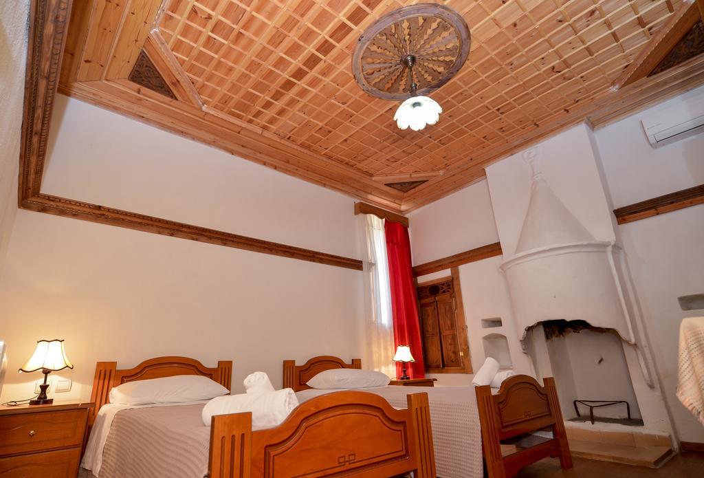 Hotel Kalemi Gjirokastër Exterior foto